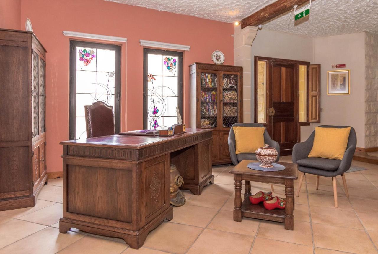 Kikka B&B Tarxien Luaran gambar